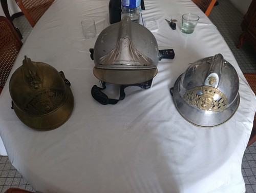 Konvolut feuerwehrhelme - 3,