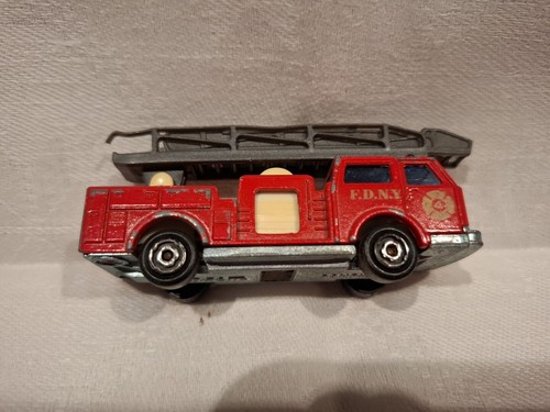 Majorette pompier feuerwehr - majorette:,
