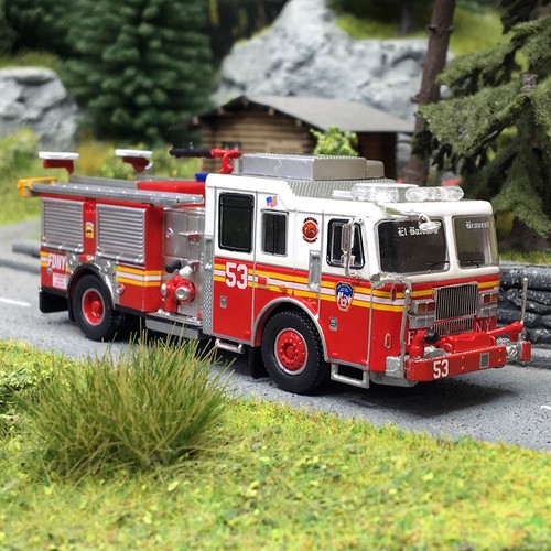 Feuerwehrauto seagrave - feuerwehrauto,